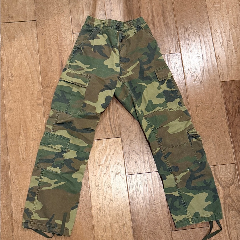 Local European Camouflage Trousers